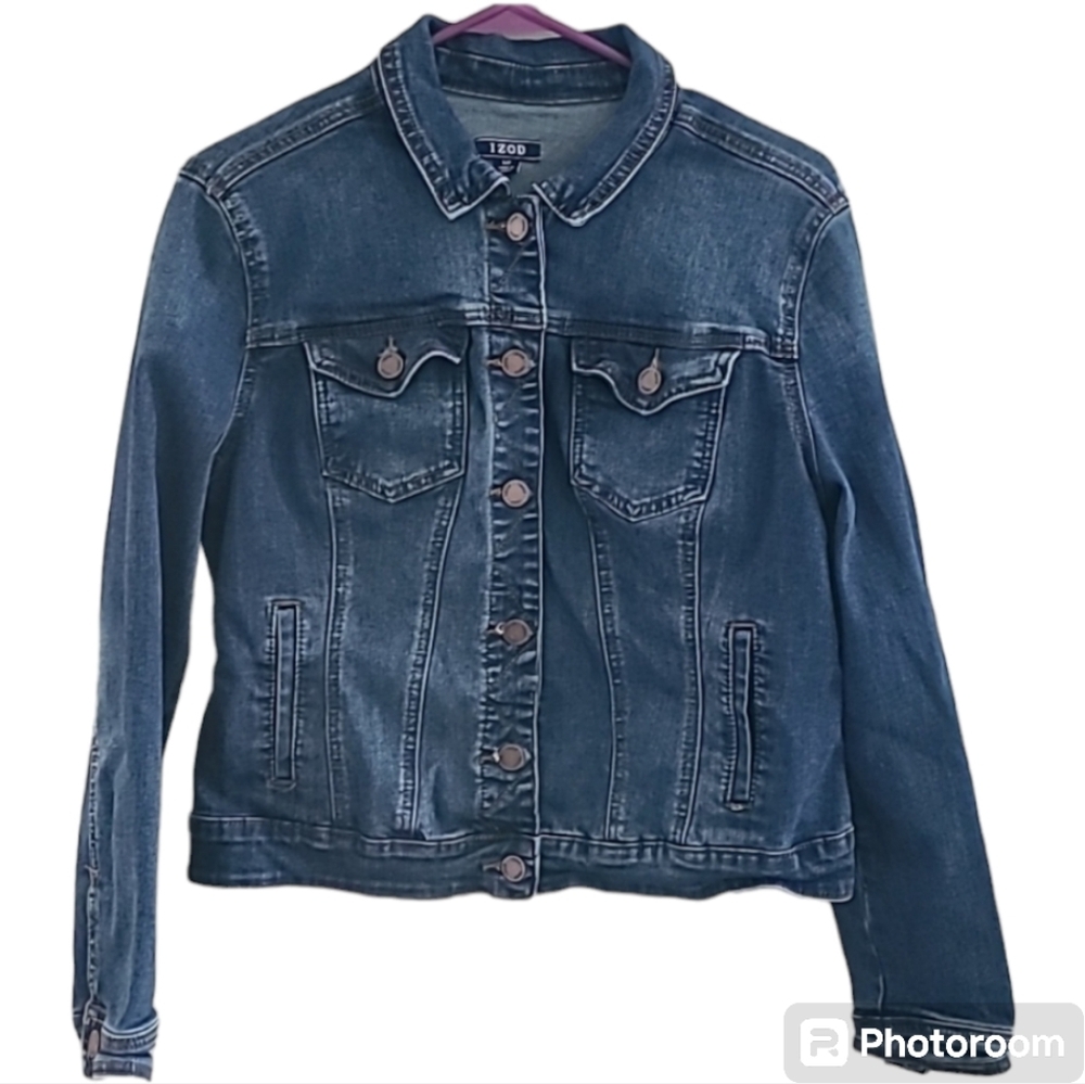 Izod Jean Jacket medium wash denim Size Small LIKE NEW